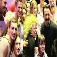 STAGE TUBE: Bette Midler Visits Priscilla Queen of the Desert
